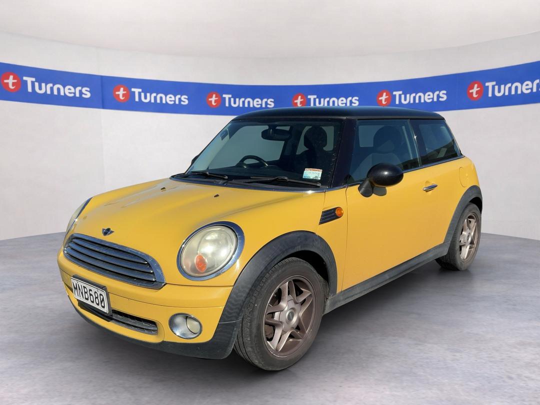 Photo '3' of Mini Cooper Photo '3' of Mini Cooper