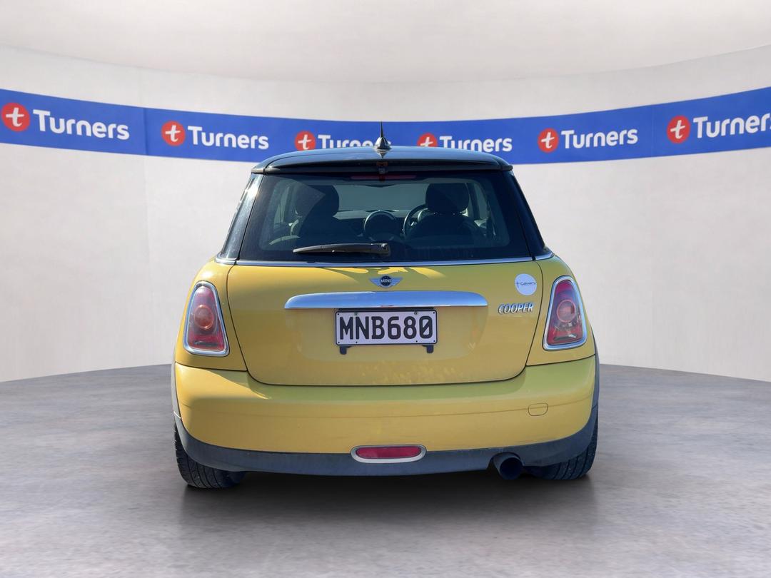 Photo '5' of Mini Cooper Photo '5' of Mini Cooper