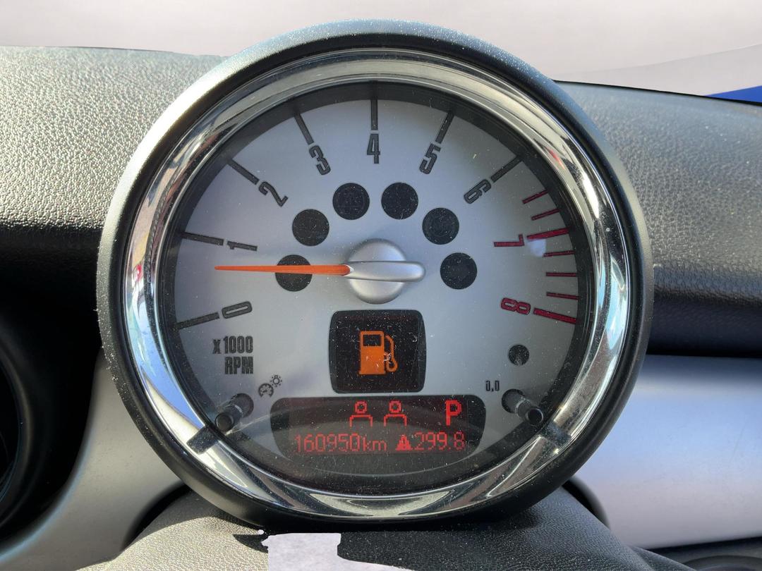 Photo '18' of Mini Cooper Photo '18' of Mini Cooper