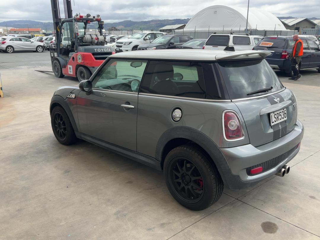 Photo '6' of Mini Cooper S Photo '6' of Mini Cooper S