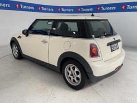 Photo '5' of Mini ONE
