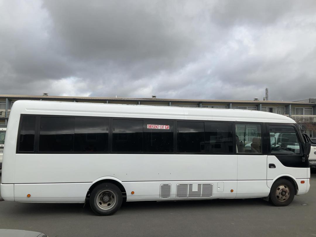 Photo '2' of Mitsubishi Fuso Rosa LWB Custom Auto Bus