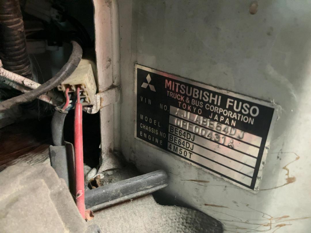 Photo '22' of Mitsubishi Fuso Rosa LWB Custom Auto Bus