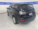 Thumbnail '5' of Mitsubishi Outlander