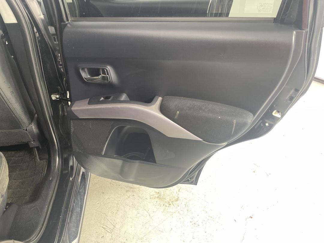 Photo '19' of Mitsubishi Outlander