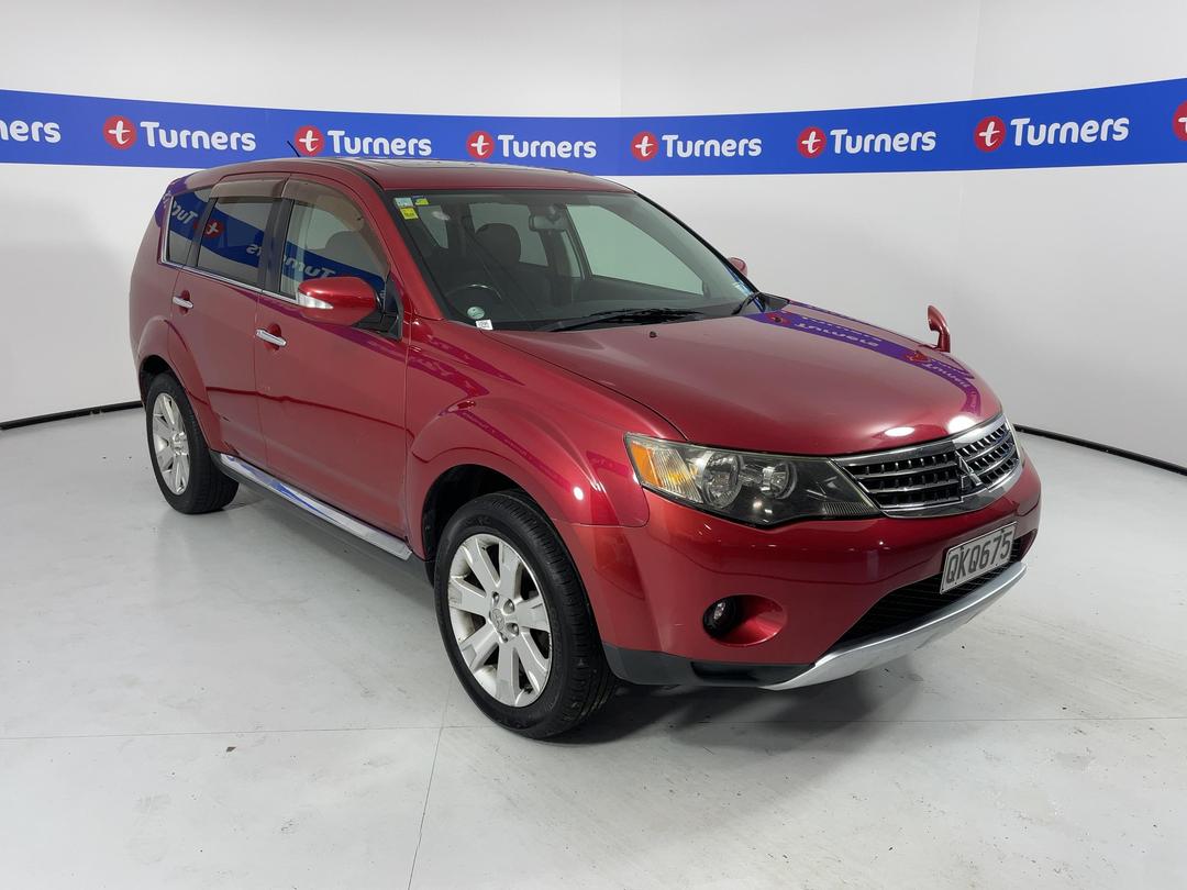 Photo '1' of Mitsubishi Outlander