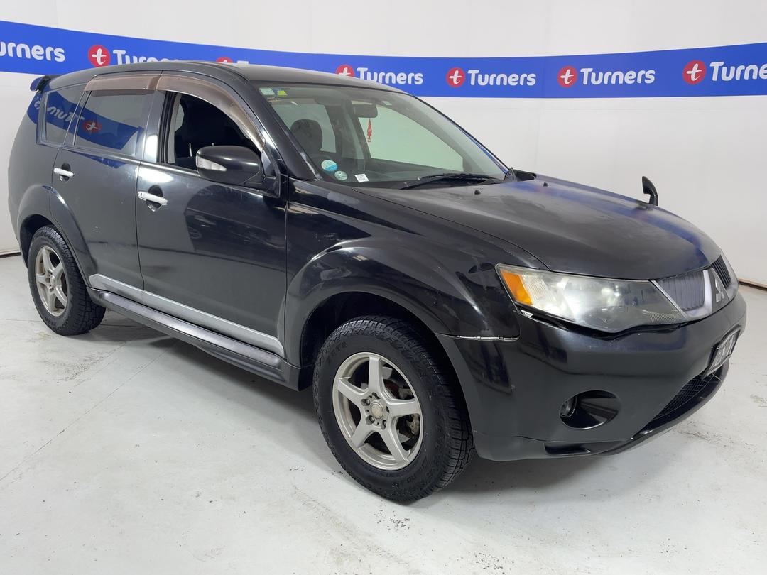 Photo '1' of Mitsubishi Outlander