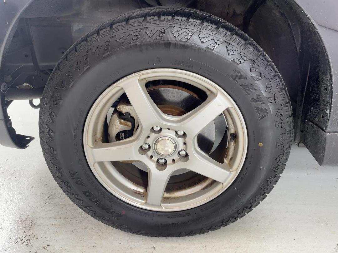 Photo '10' of Mitsubishi Outlander