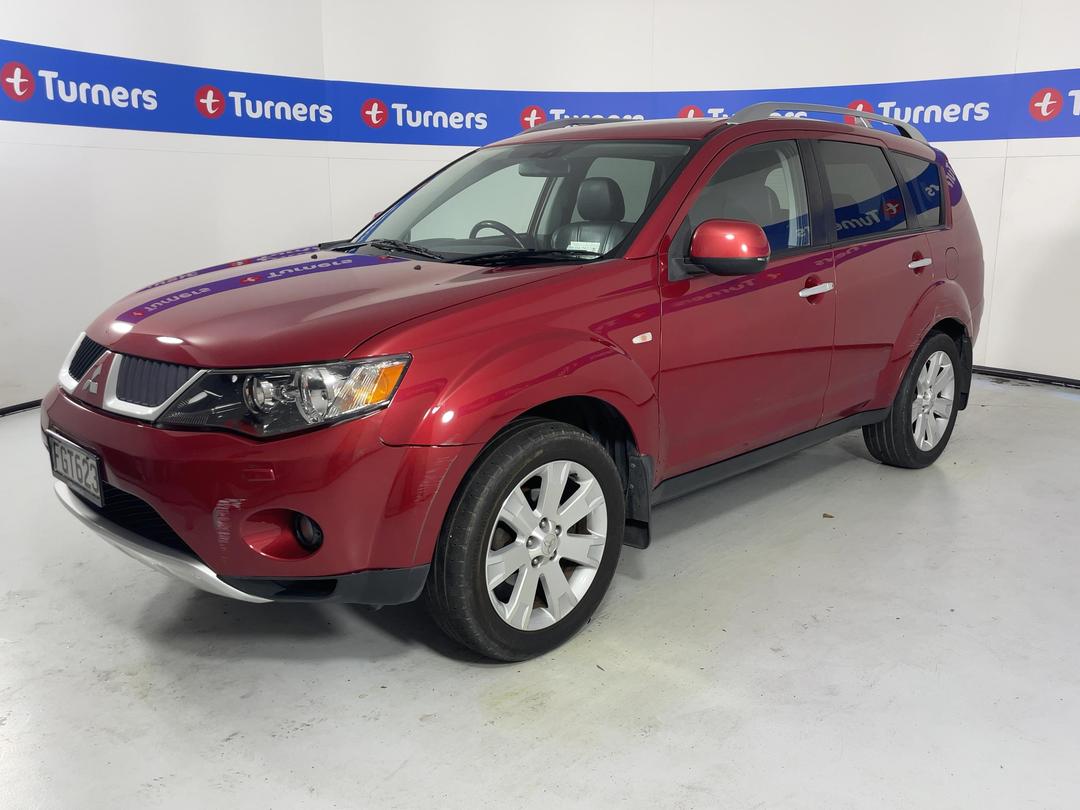 Photo '4' of Mitsubishi Outlander