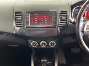 Photo '18' of Mitsubishi Outlander