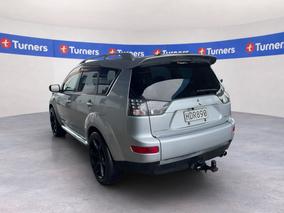 Photo '5' of Mitsubishi Outlander
