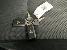 Photo '22' of Mitsubishi Outlander