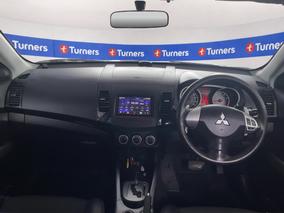 Photo '17' of Mitsubishi Outlander