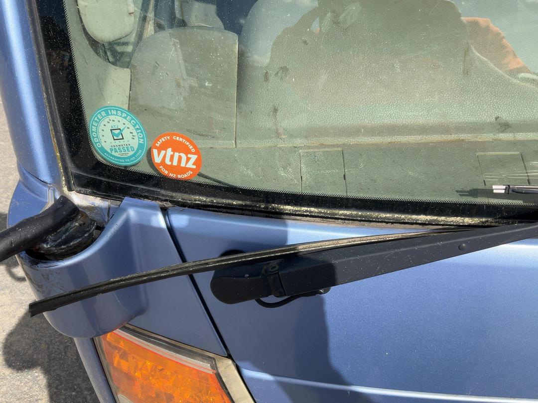 Photo '19' of Nissan Atlas Flat Deck