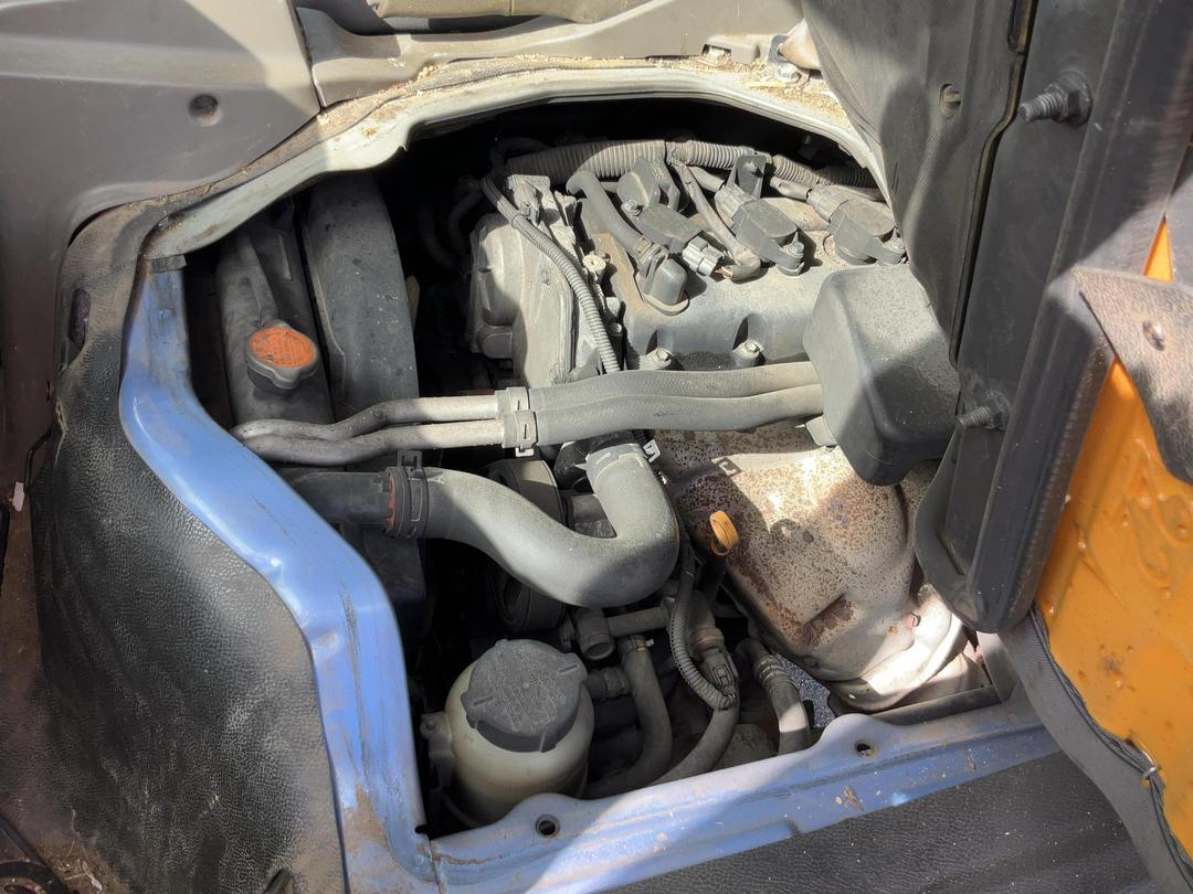 Photo '18' of Nissan Atlas Flat Deck