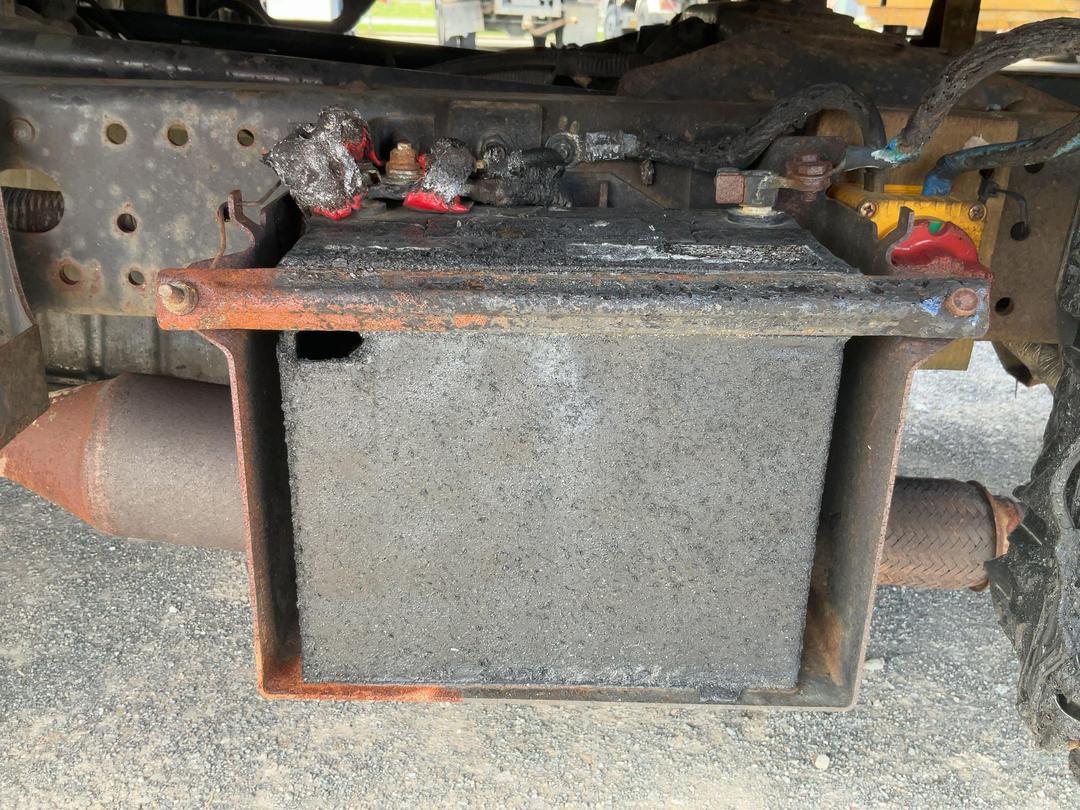 Photo '23' of Nissan Atlas Flat Deck
