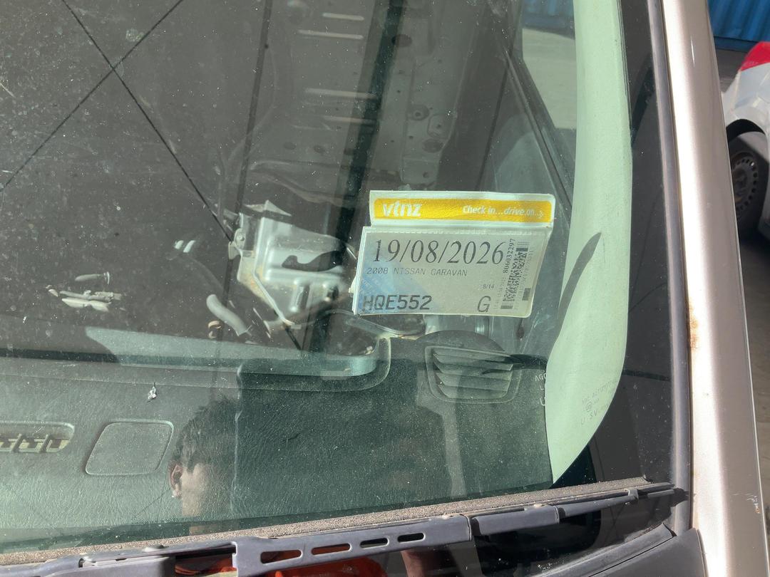 Photo '25' of Nissan Caravan