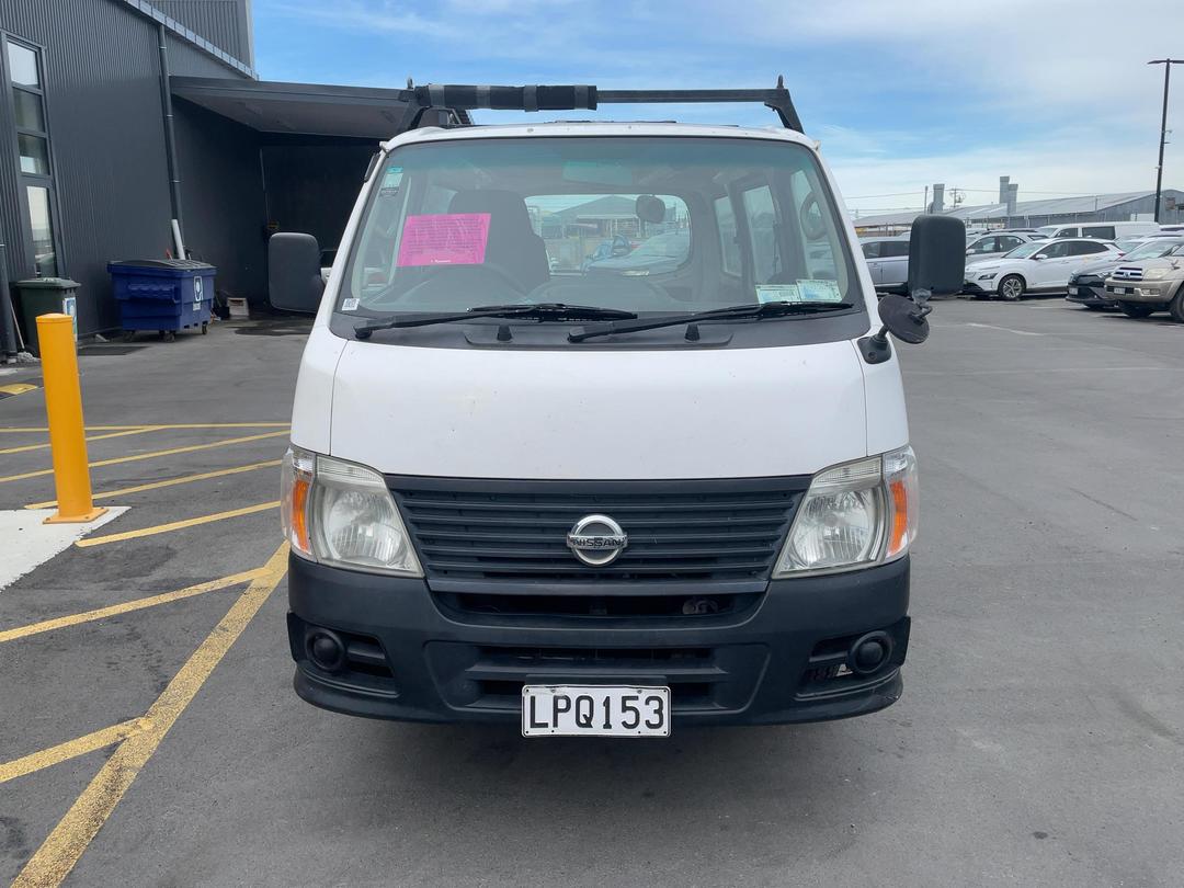 Photo '2' of Nissan Caravan Photo '2' of Nissan Caravan