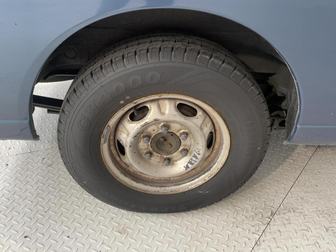 Photo '10' of Nissan Caravan Photo '10' of Nissan Caravan
