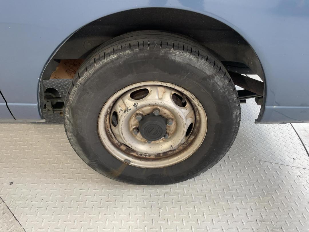 Photo '9' of Nissan Caravan Photo '9' of Nissan Caravan