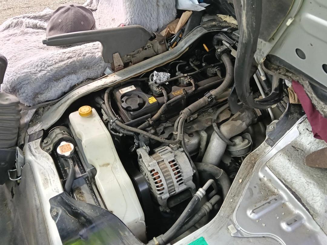 Photo '10' of Nissan Caravan