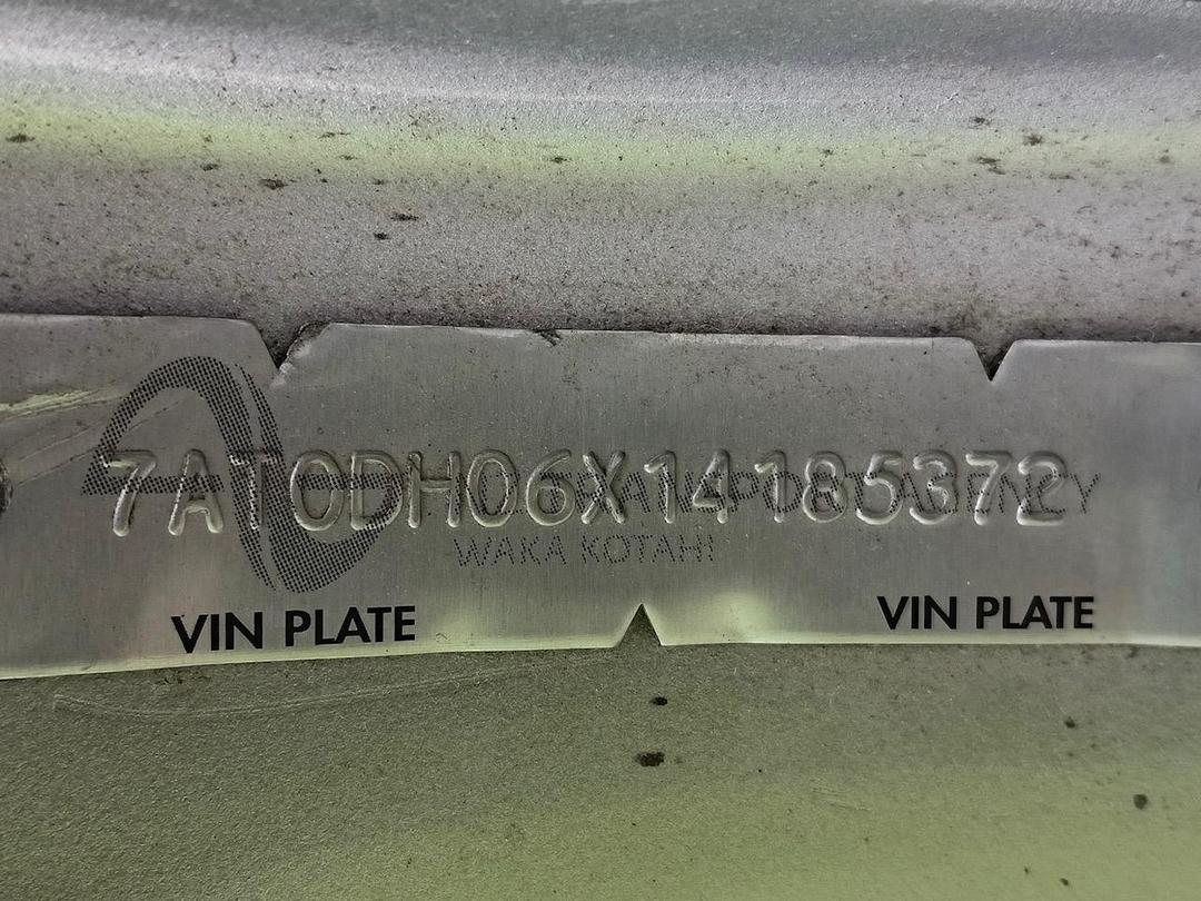 Photo '18' of Nissan Caravan