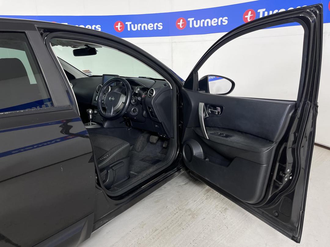 Photo '15' of Nissan Dualis