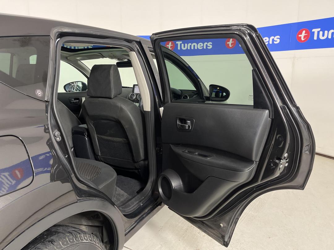 Photo '19' of Nissan Dualis