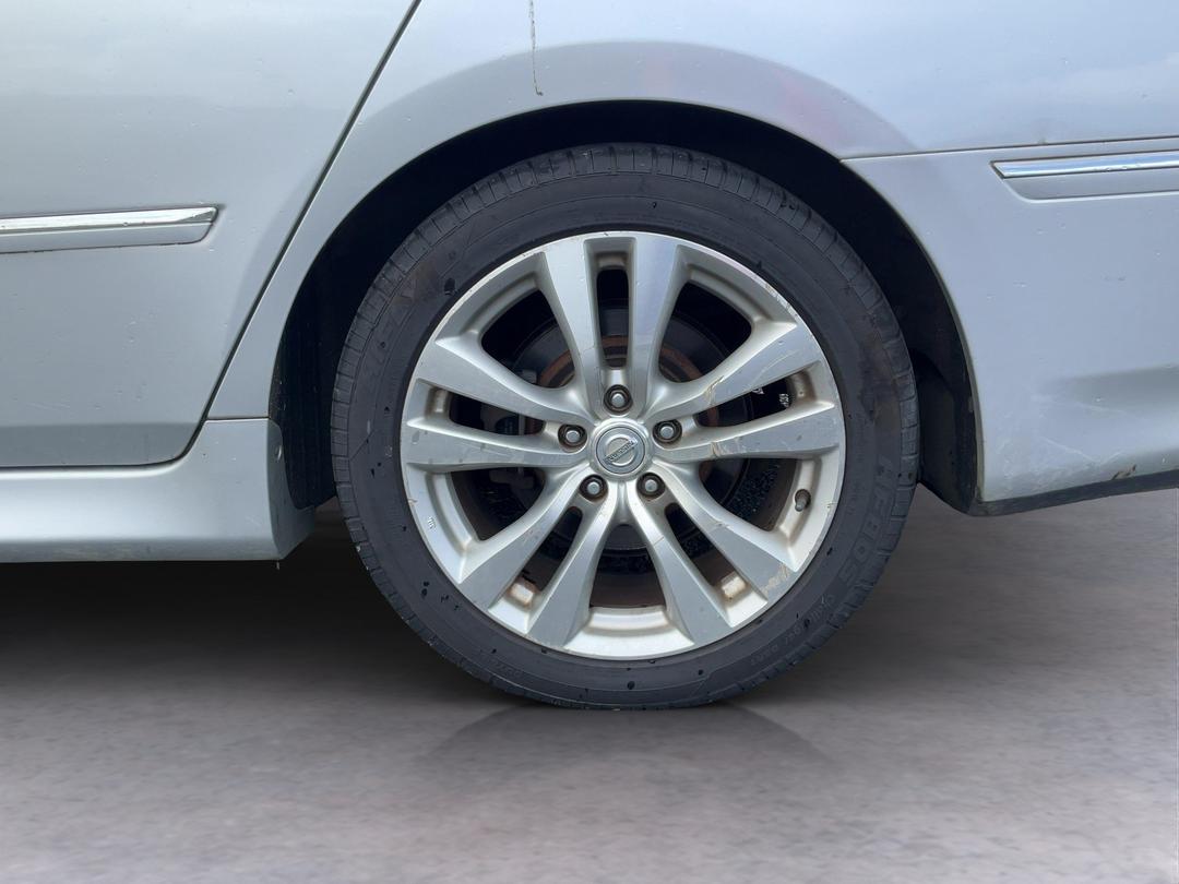 Photo '9' of Nissan Fuga Photo '9' of Nissan Fuga