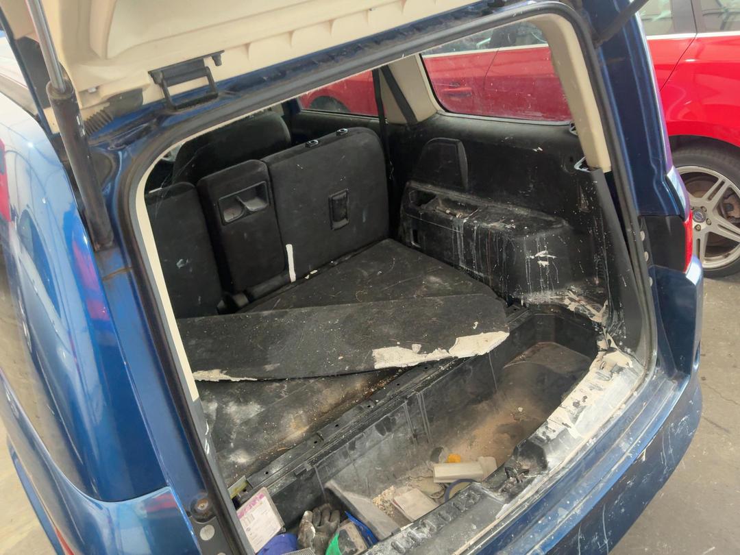 Photo '23' of Nissan Lafesta