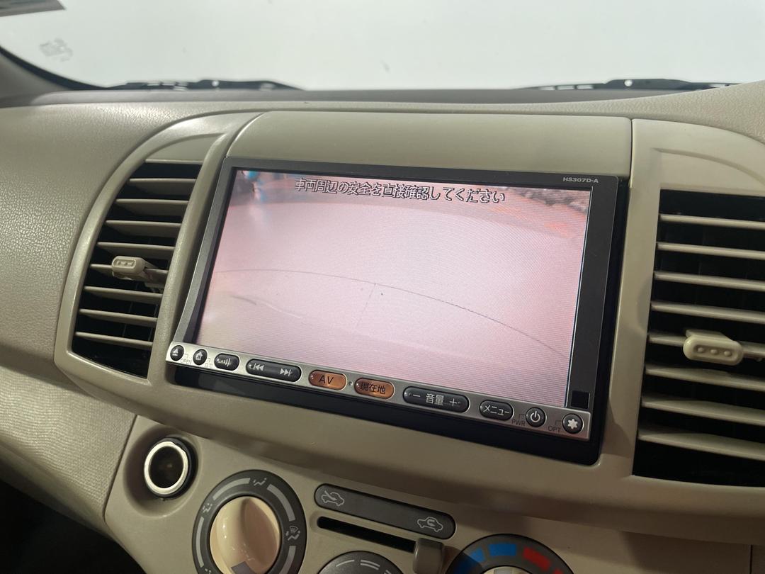 Photo '27' of Nissan March