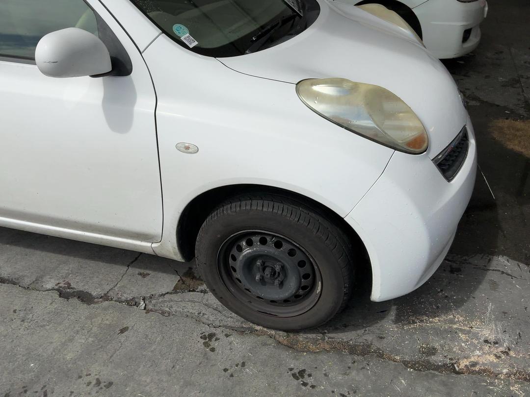Photo '3' of Nissan March Photo '3' of Nissan March