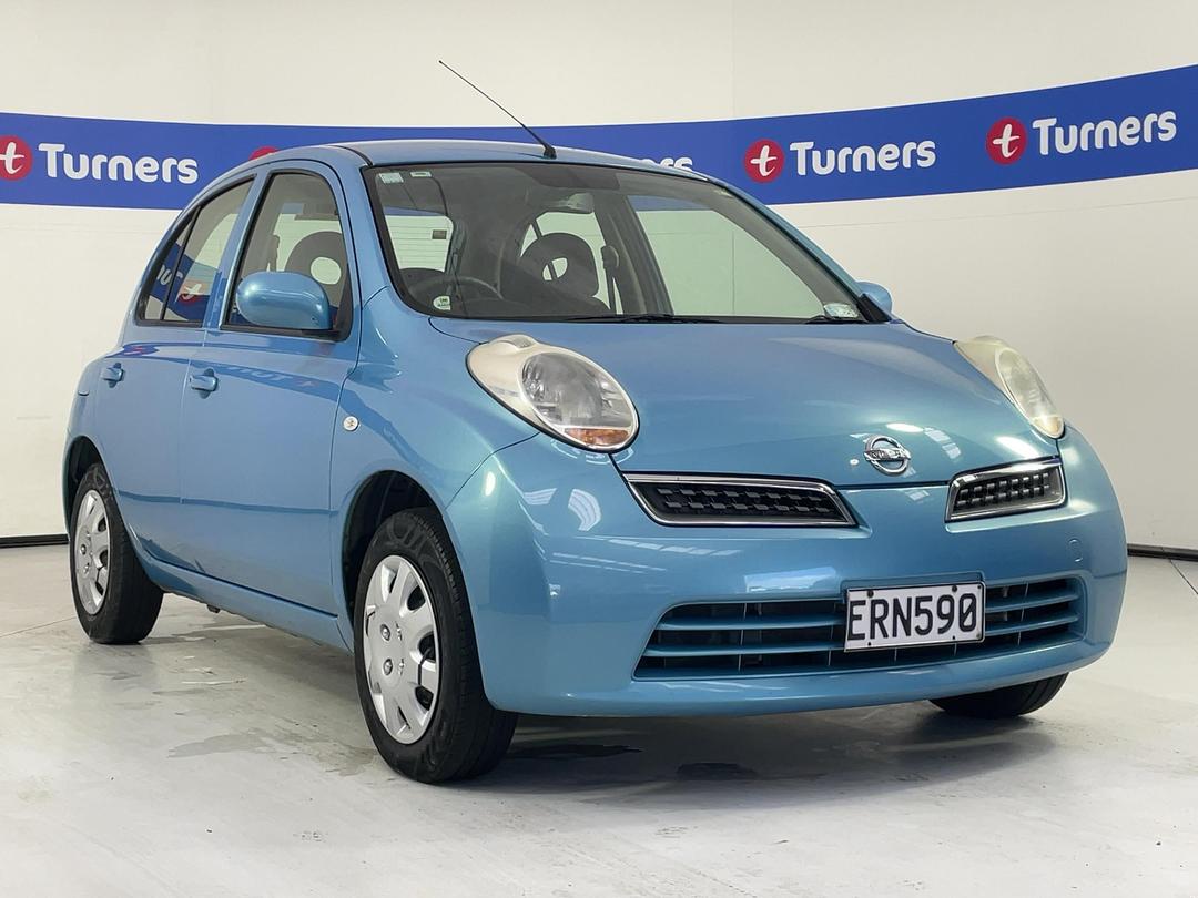 Photo '1' of Nissan March