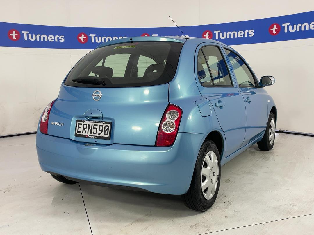 Photo '7' of Nissan March