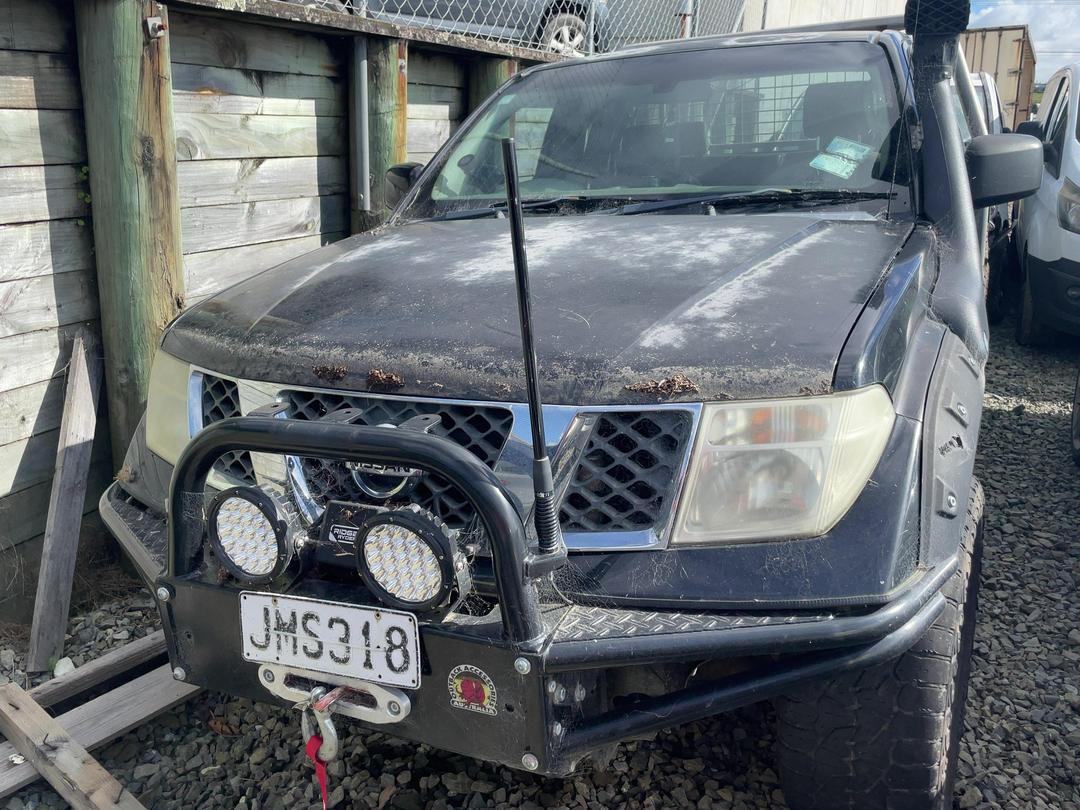 Photo '2' of Nissan Navara ST-X K/C F/D Photo '2' of Nissan Navara ST-X K/C F/D