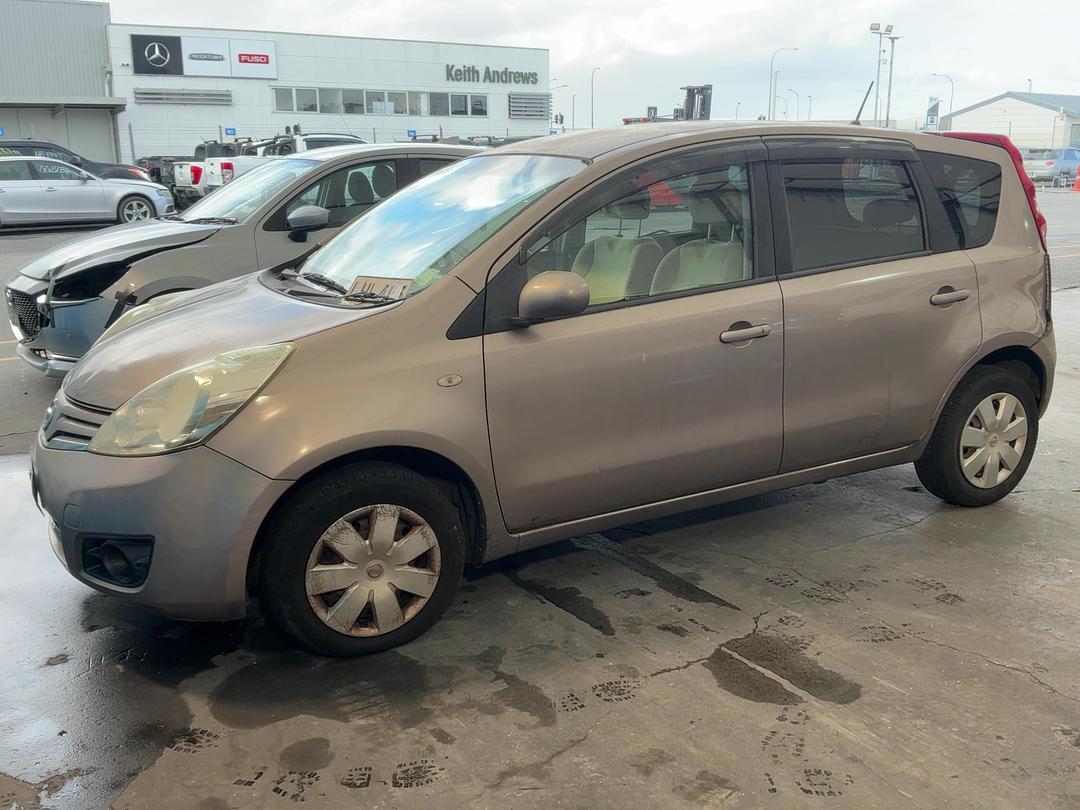 Photo '4' of Nissan Note Photo '4' of Nissan Note