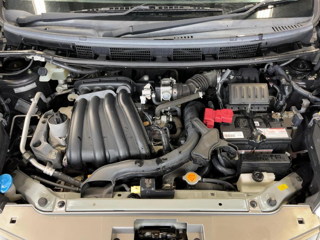 Photo '13' of Nissan Note
