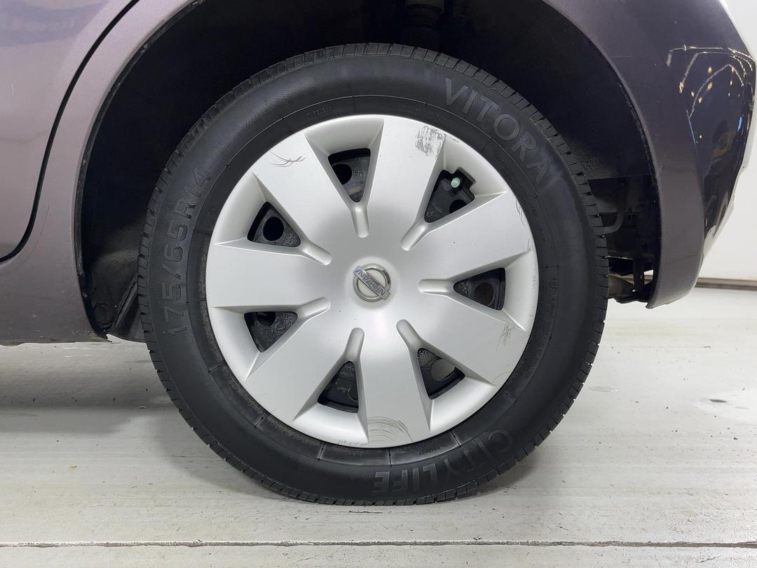 Photo '11' of Nissan Note