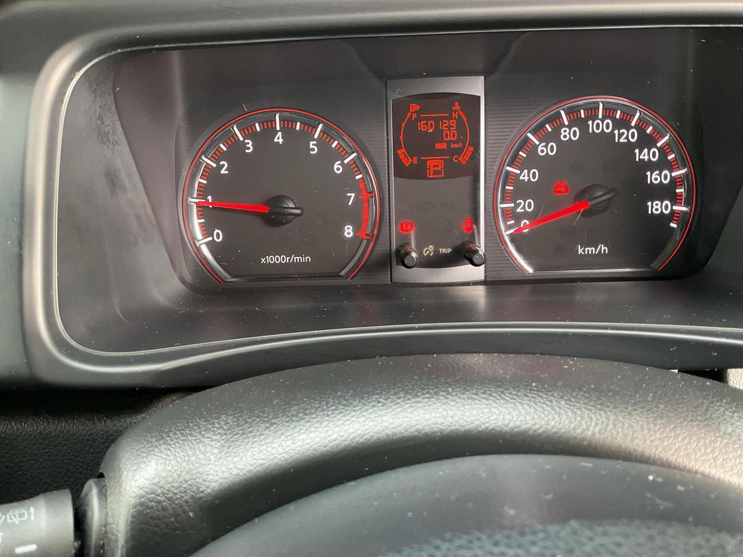 Photo '15' of Nissan Serena