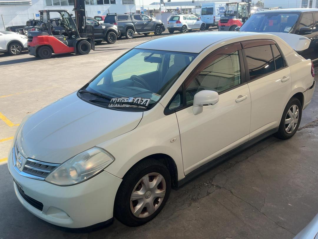 Photo '4' of Nissan Tiida Latio