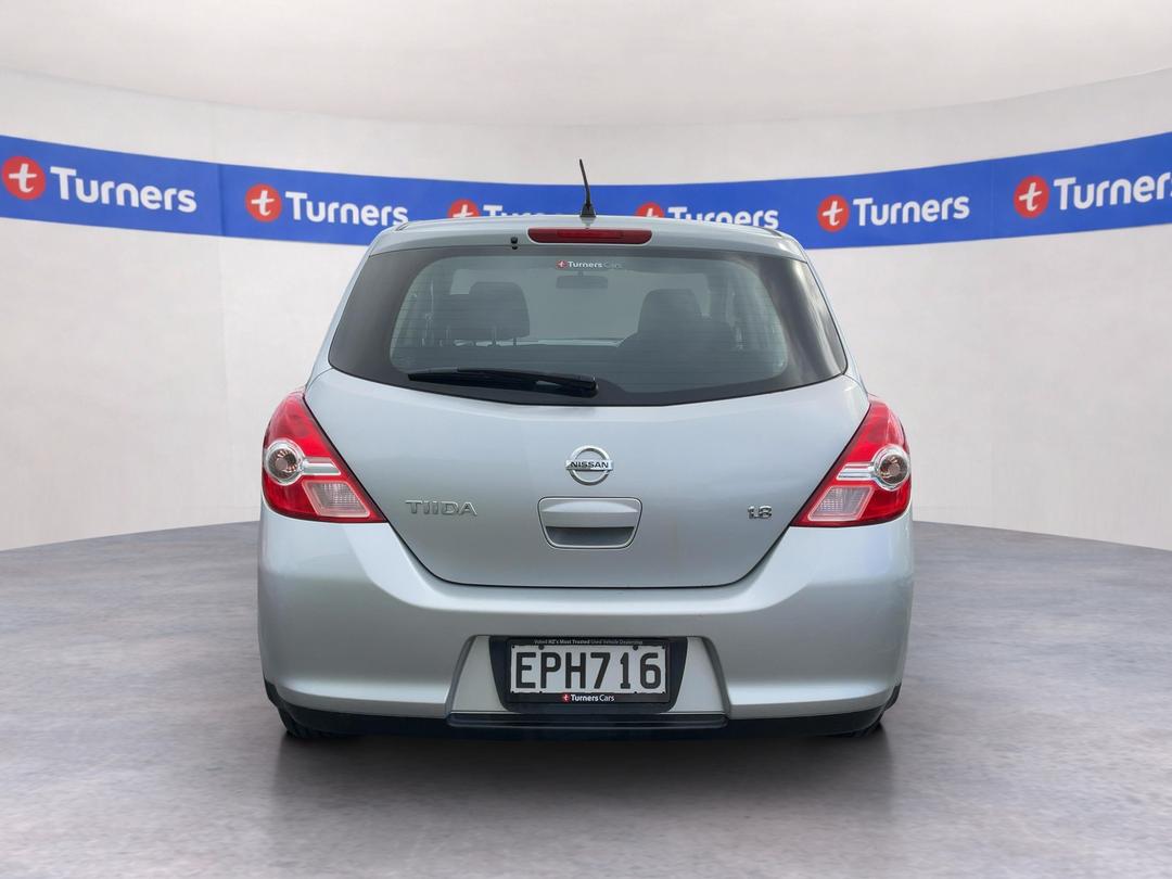 Photo '6' of Nissan Tiida