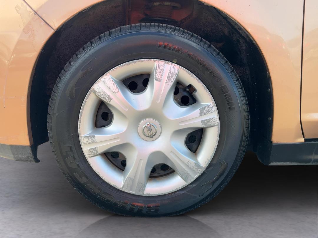 Photo '10' of Nissan Tiida