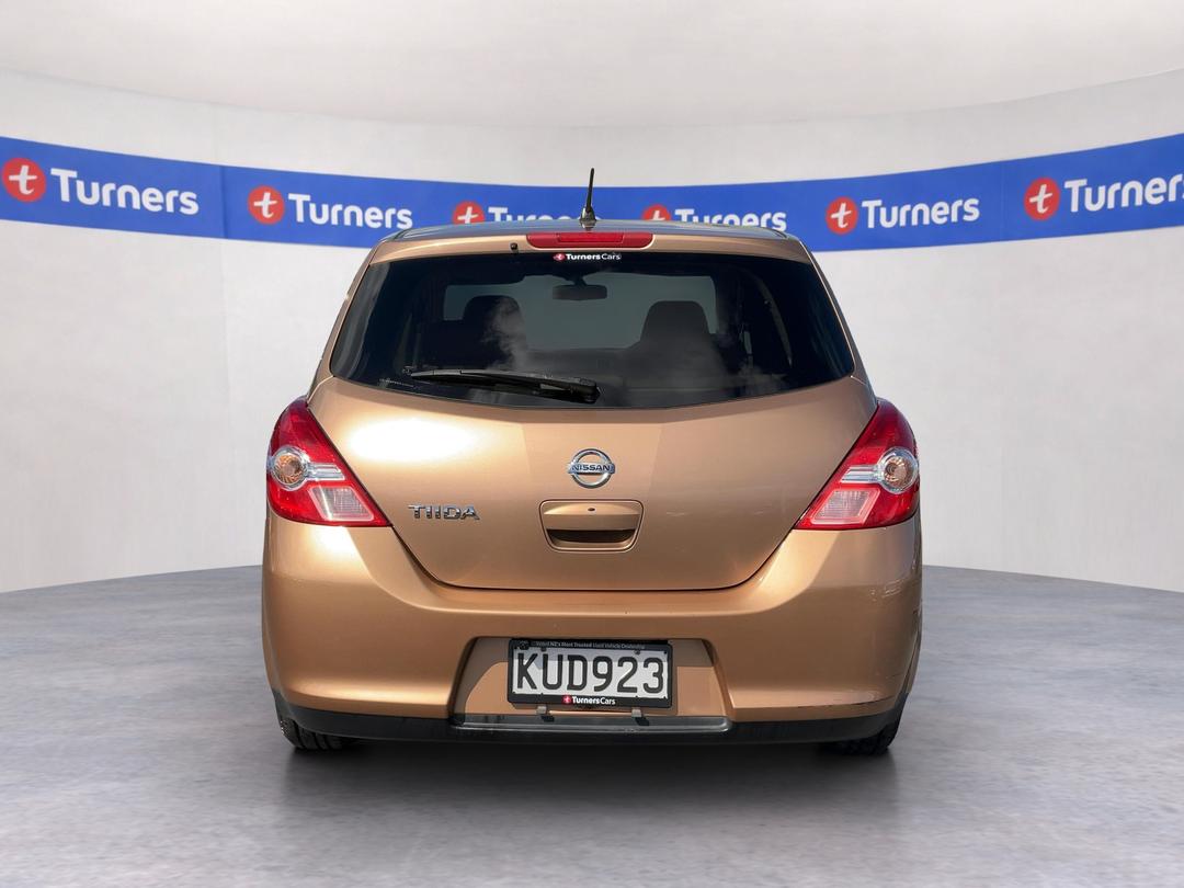 Photo '6' of Nissan Tiida