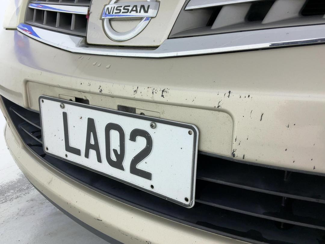 Photo '24' of Nissan Tiida