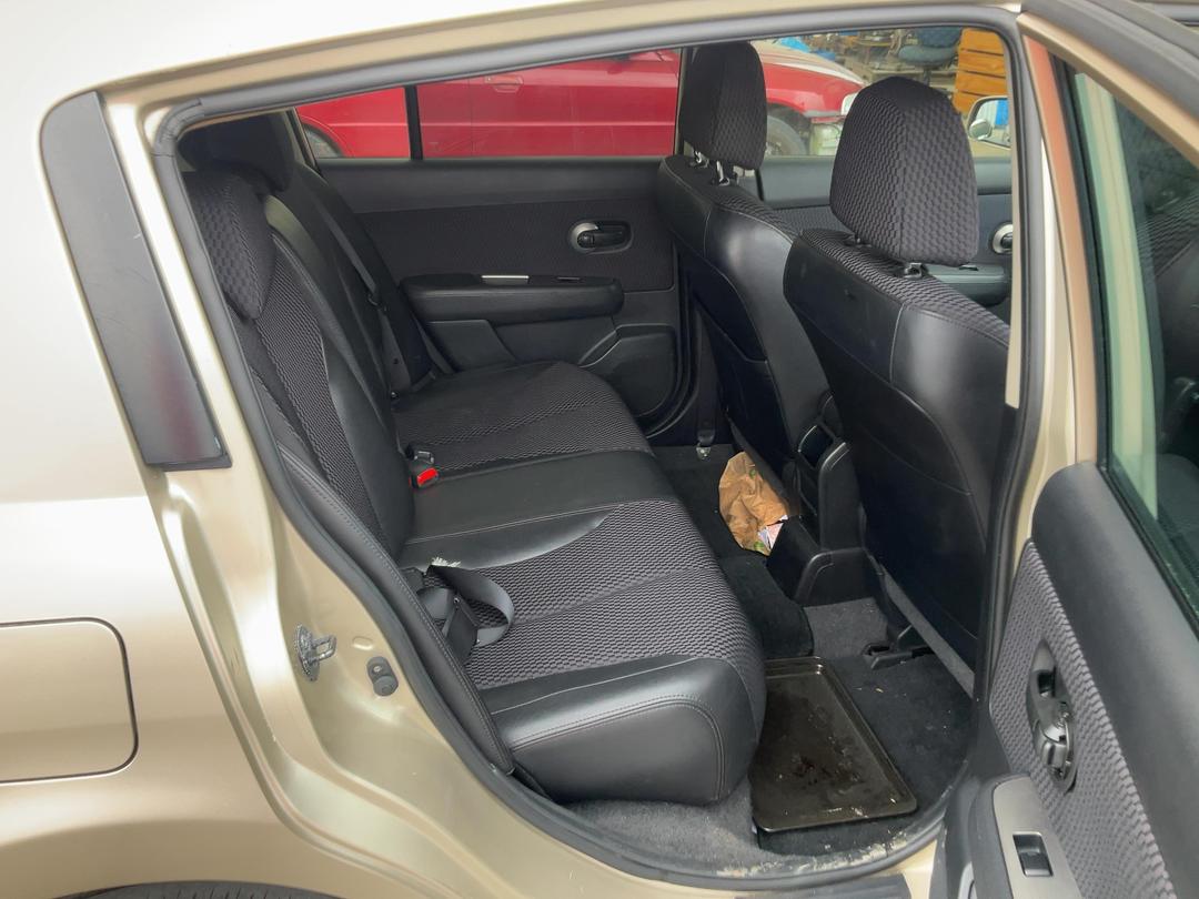 Photo '18' of Nissan Tiida Latio