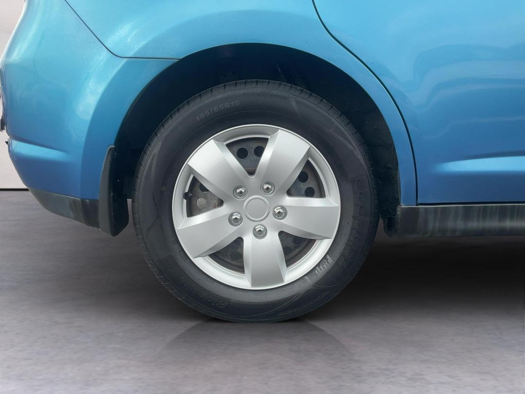 Photo '12' of Nissan Tiida