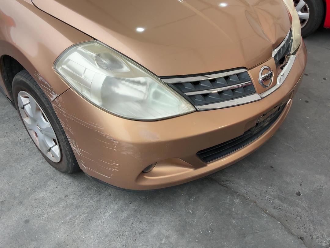 Photo '4' of Nissan Tiida Photo '4' of Nissan Tiida