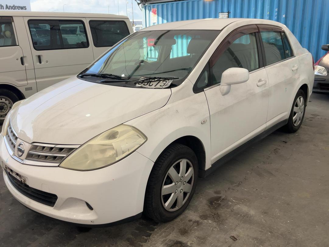 Photo '3' of Nissan Tiida ST Photo '3' of Nissan Tiida ST