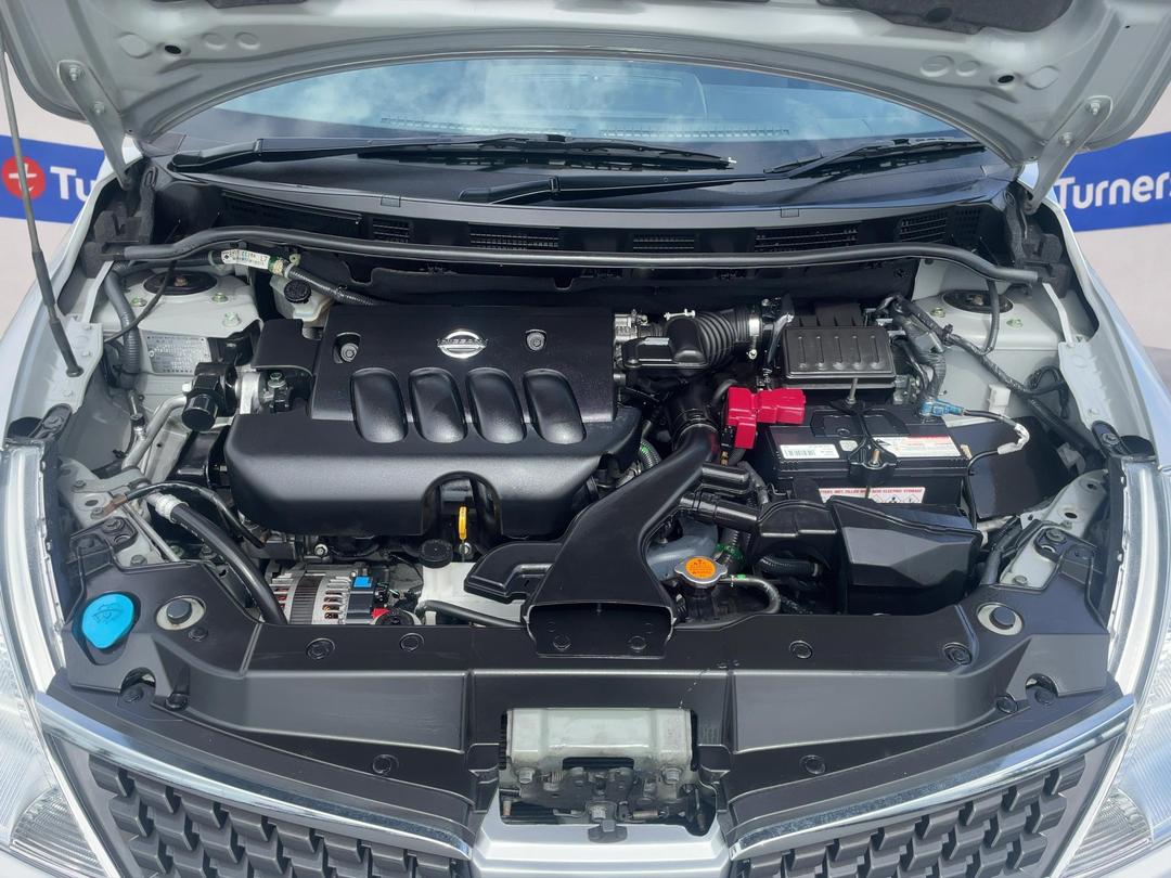 Photo '13' of Nissan Tiida