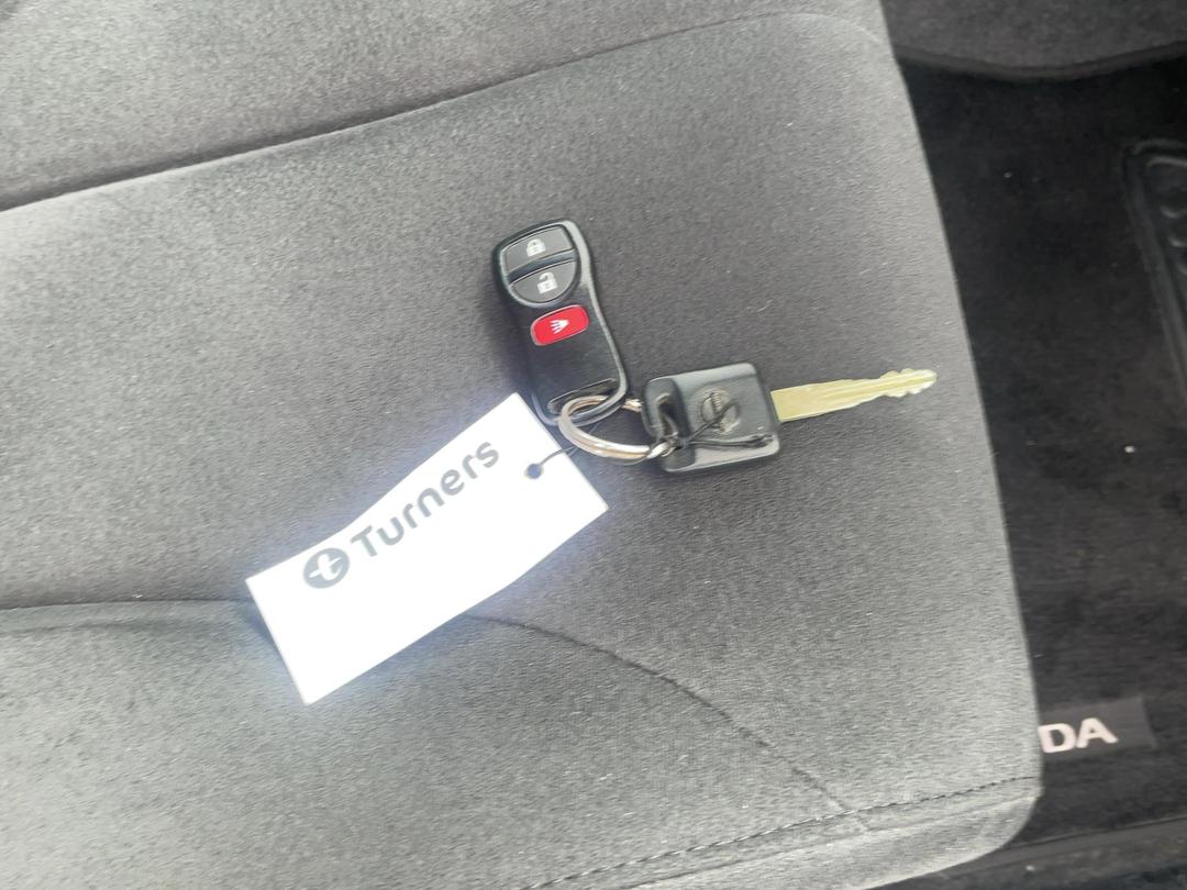 Photo '22' of Nissan Tiida